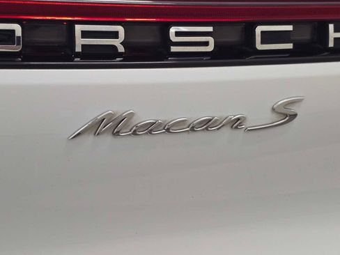 Used 2019 Porsche Macan S AWD/4WD image 7