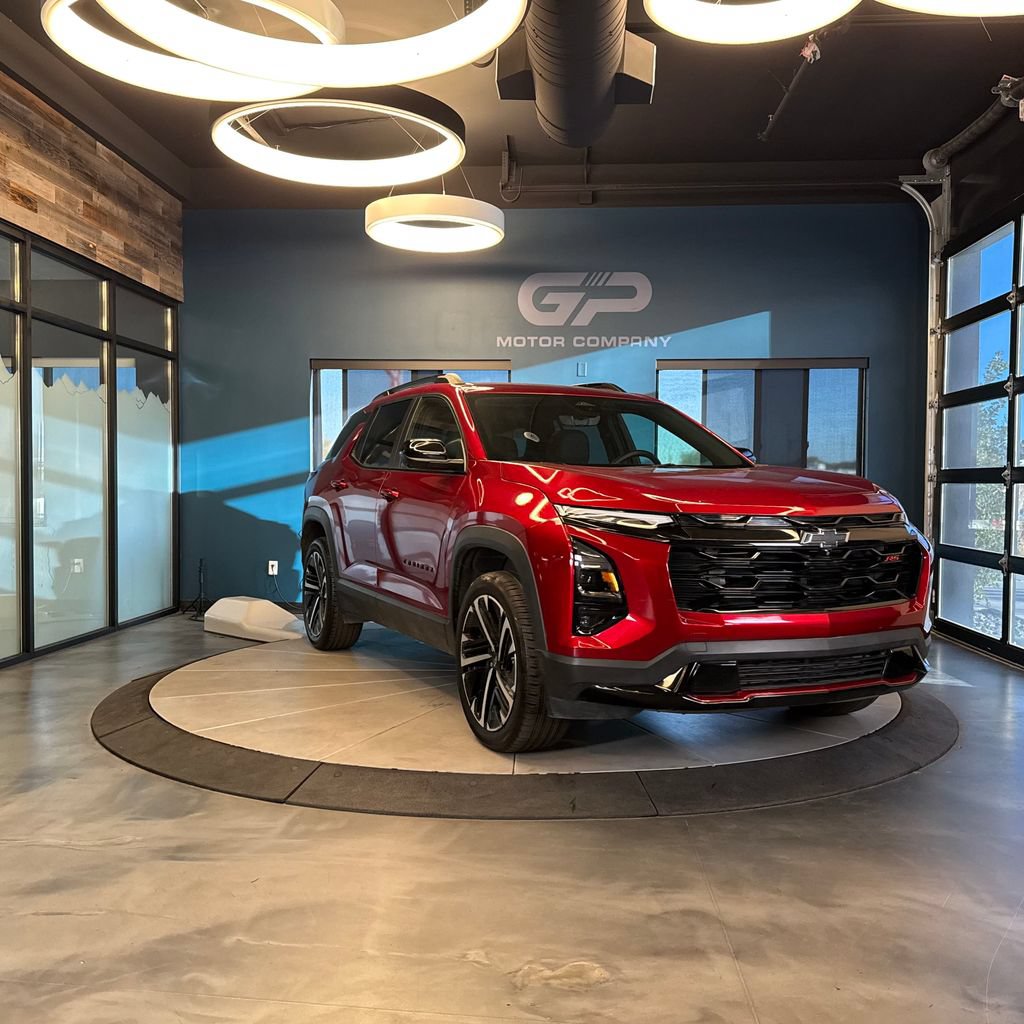 Used 2026 Chevrolet Equinox RS w/ Convenience Package III AWD/4WD image 1