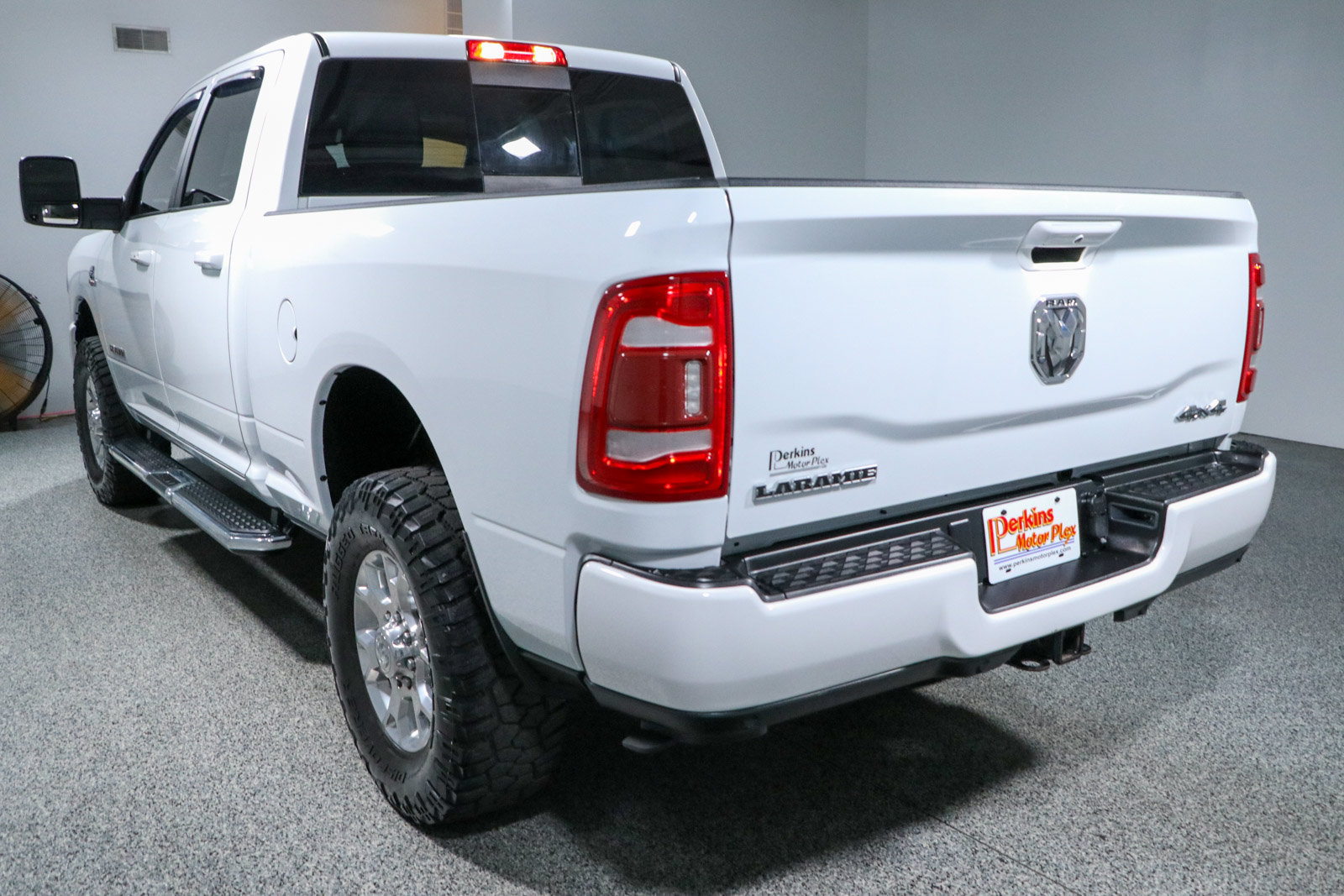 Used 2024 RAM 2500 Laramie w/ Bed Utility Group AWD/4WD image 9