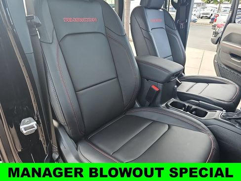 New 2026 Jeep Wrangler Unlimited Rubicon w/ Steel Bumper Group AWD/4WD image 10