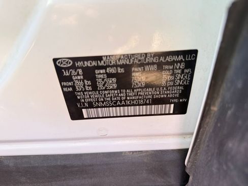 Used 2019 Hyundai Santa Fe Limited image 20