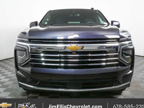 Used 2025 Chevrolet Tahoe LT image 32