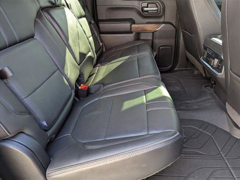 Used 2021 Chevrolet Silverado 1500 High Country image 20