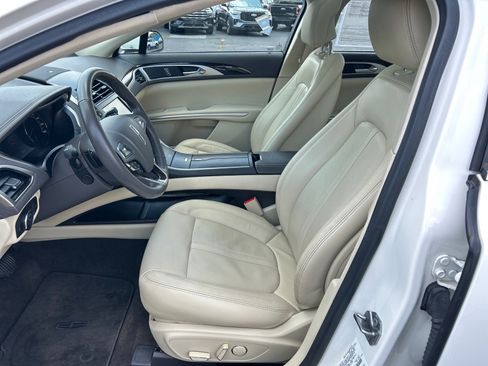 Used 2013 Lincoln MKZ AWD image 7