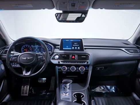 Used 2021 Genesis G70 3.3T image 10