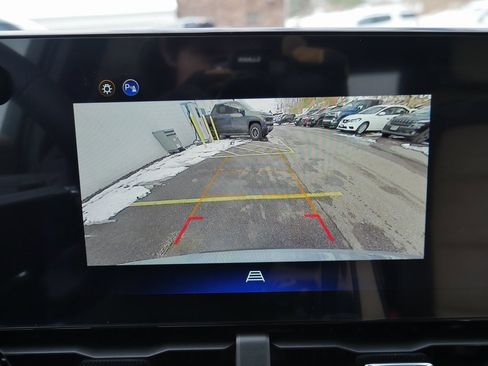 New 2026 Chevrolet Equinox ACTIV w/ Convenience Package III image 17