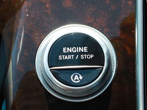Certified 2022 Mercedes-Benz S 580 4MATIC Sedan image 16