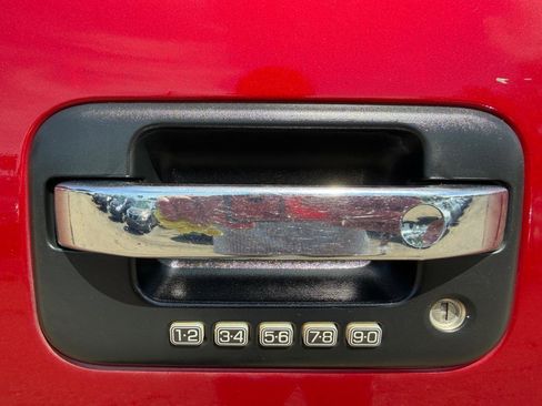 Used 2014 Ford F150 XLT w/ Equipment Group 302A Luxury image 26