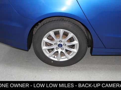 Used 2017 Ford Fusion S FWD image 5