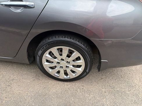 Used 2015 Nissan Sentra SV FWD image 14