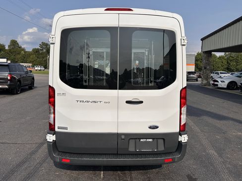 Used 2017 Ford Transit 150 XL image 7