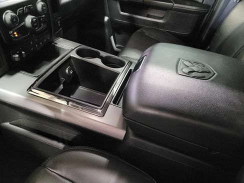 Used 2015 RAM 1500 Sport RWD image 26