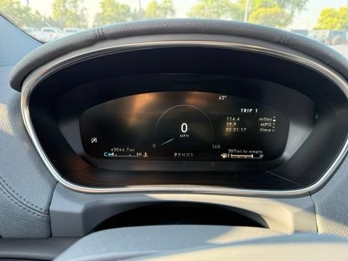 Used 2019 Lincoln Nautilus Reserve w/ Ultimate Package AWD/4WD image 17
