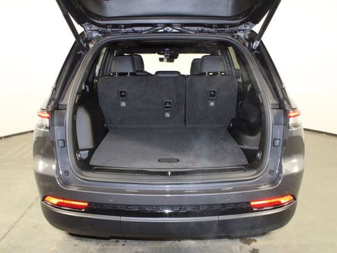 New 2025 Jeep Grand Cherokee Limited image 14