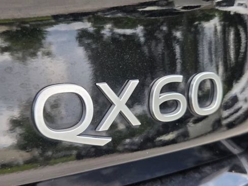 Certified 2026 INFINITI QX60 Luxe w/ Cargo Package FWD image 18