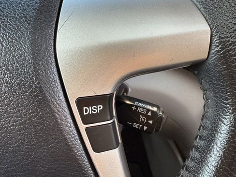 Used 2013 Toyota Highlander SE image 21