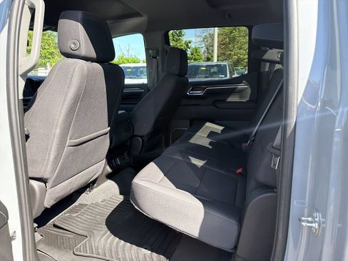 Used 2024 Chevrolet Silverado 1500 LT AWD/4WD image 13
