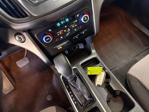 Used 2019 Ford Escape SE AWD/4WD image 33