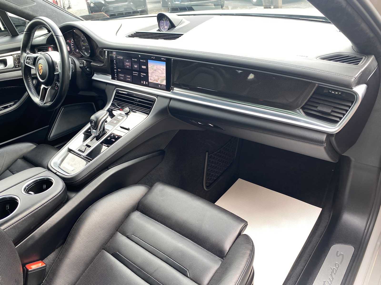 Used 2018 Porsche Panamera Turbo S AWD/4WD image 35
