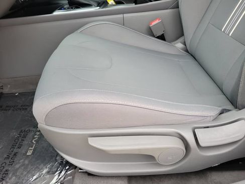 Used 2021 Hyundai Elantra SEL FWD image 21