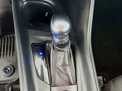 Used 2018 Toyota C-HR XLE image 22