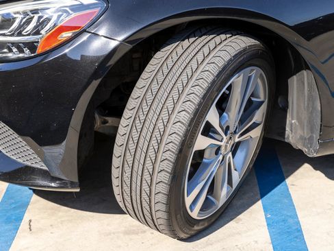 Used 2020 Mercedes-Benz C 300 Sedan image 37