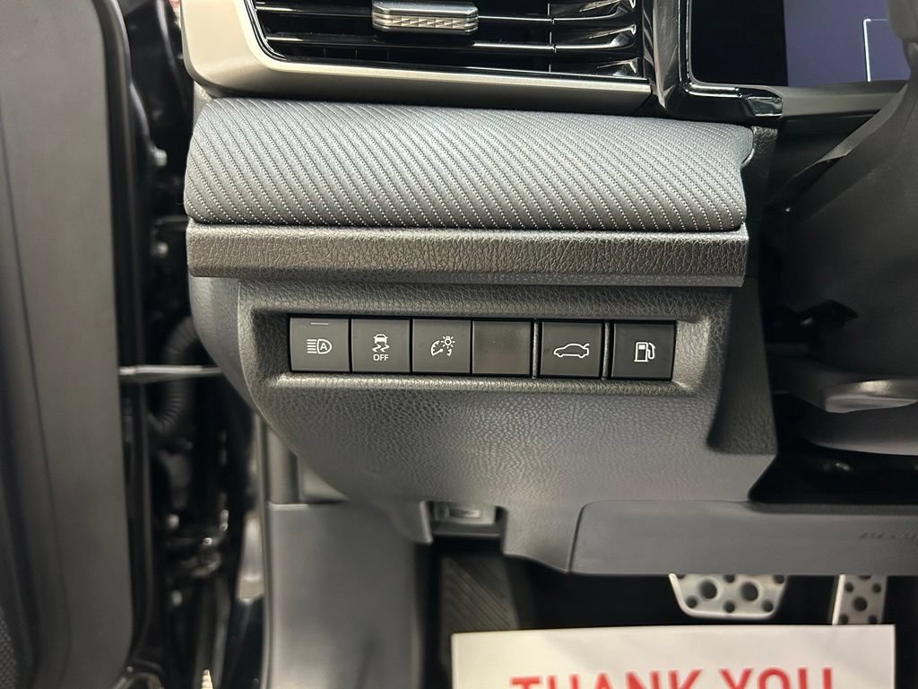 Used 2025 Toyota Camry SE FWD image 24