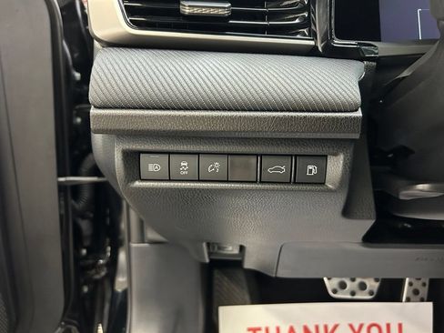 Used 2025 Toyota Camry SE FWD image 24