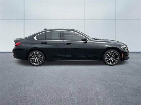 Used 2020 BMW 330i xDrive Sedan w/ Convenience Package image 5