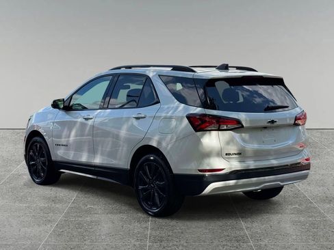 Used 2023 Chevrolet Equinox RS FWD image 12