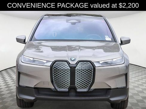 Used 2025 BMW iX xDrive50 w/ Convenience Package AWD/4WD image 2