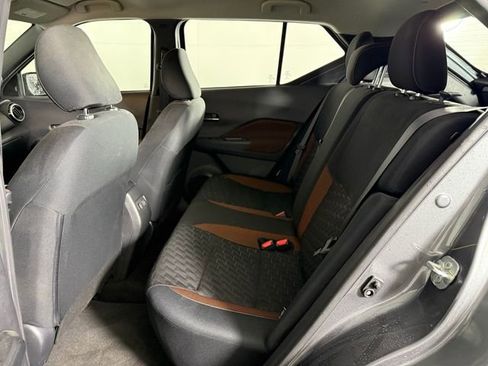 Used 2023 Nissan Kicks SR image 23