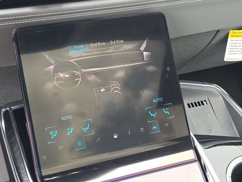 New 2026 Cadillac Escalade IQ Sport 1 w/ LPO, ONYX Package image 30