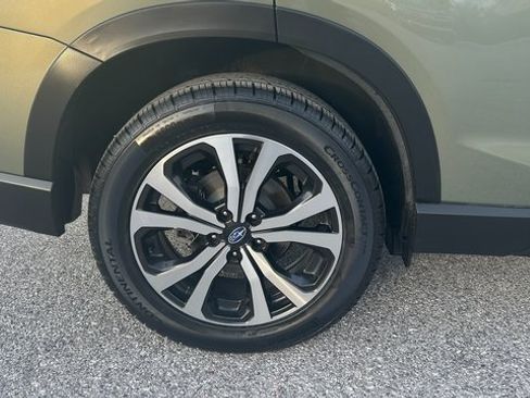Used 2020 Subaru Forester Limited image 10