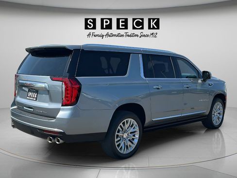 Used 2023 GMC Yukon XL Denali w/ Max Trailering Package AWD/4WD image 5