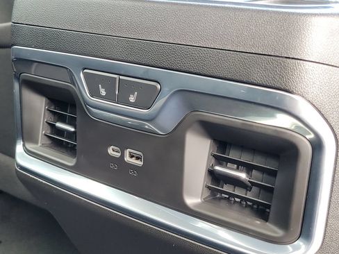Used 2024 Chevrolet Silverado 1500 LTZ w/ Technology Package RWD image 24