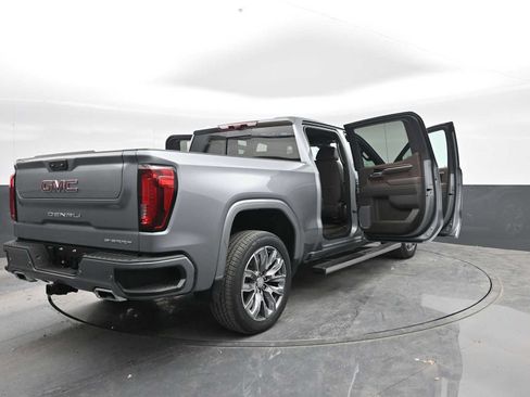 Used 2025 GMC Sierra 1500 Denali w/ Denali Reserve Package AWD/4WD image 51