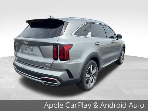Certified 2023 Kia Sorento EX image 8