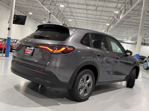 New 2026 Honda HR-V LX image 4