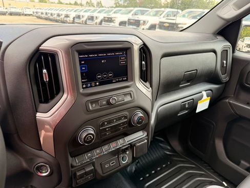 New 2026 Chevrolet Silverado 1500 W/T w/ WT Value Package AWD/4WD image 16