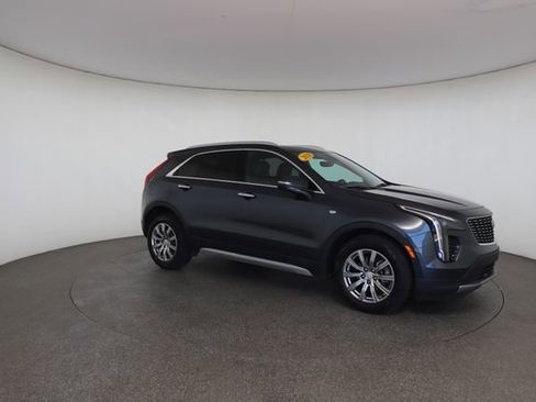 Used 2020 Cadillac XT4 Premium Luxury AWD/4WD image 26