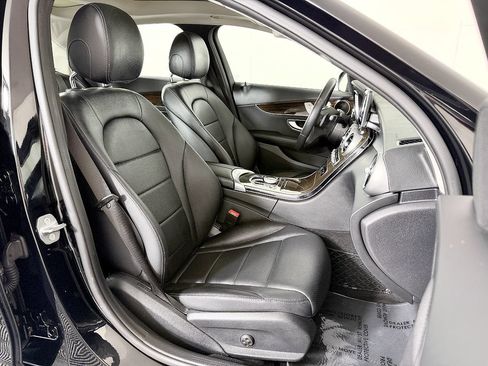 Used 2017 Mercedes-Benz C 300 4MATIC Sedan image 50