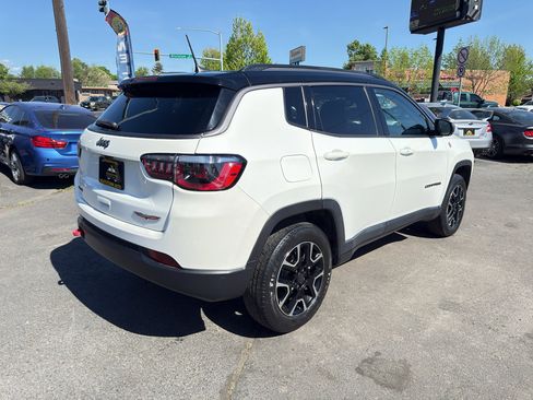 Used 2020 Jeep Compass Trailhawk AWD/4WD image 8