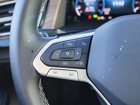 New 2026 Volkswagen Atlas SE image 25