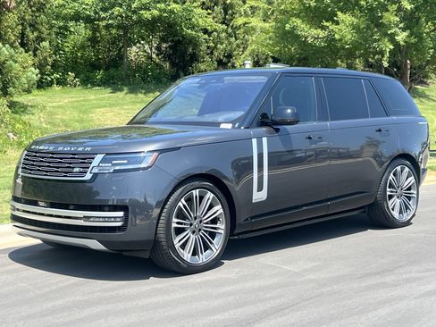 Certified 2023 Land Rover Range Rover Long Wheelbase Autobiography AWD/4WD image 1