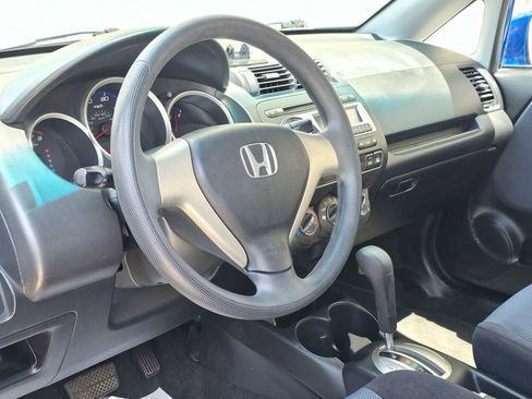 Used 2008 Honda Fit image 9