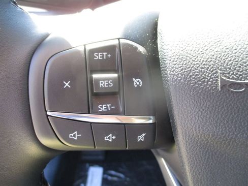 New 2025 Ford Maverick XLT w/ XLT Luxury Package image 9