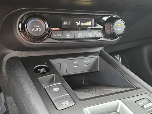 New 2026 Nissan Kicks SV image 21