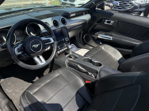 Used 2021 Ford Mustang Premium RWD image 11