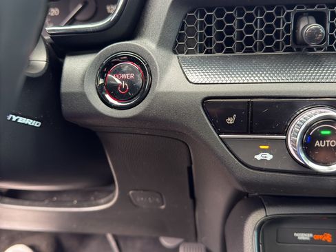 Certified 2025 Honda CR-V Sport-L image 18